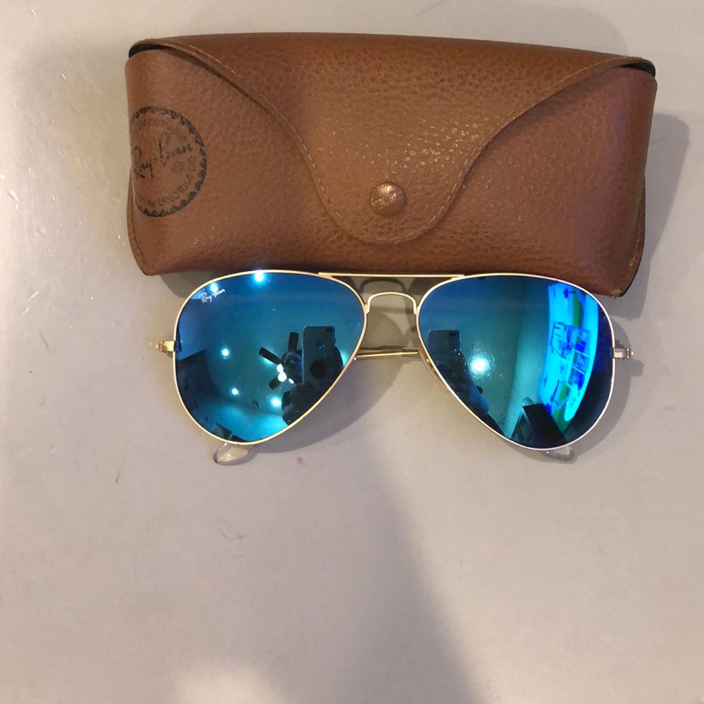 Ray-Ban Aviator Sunglasses